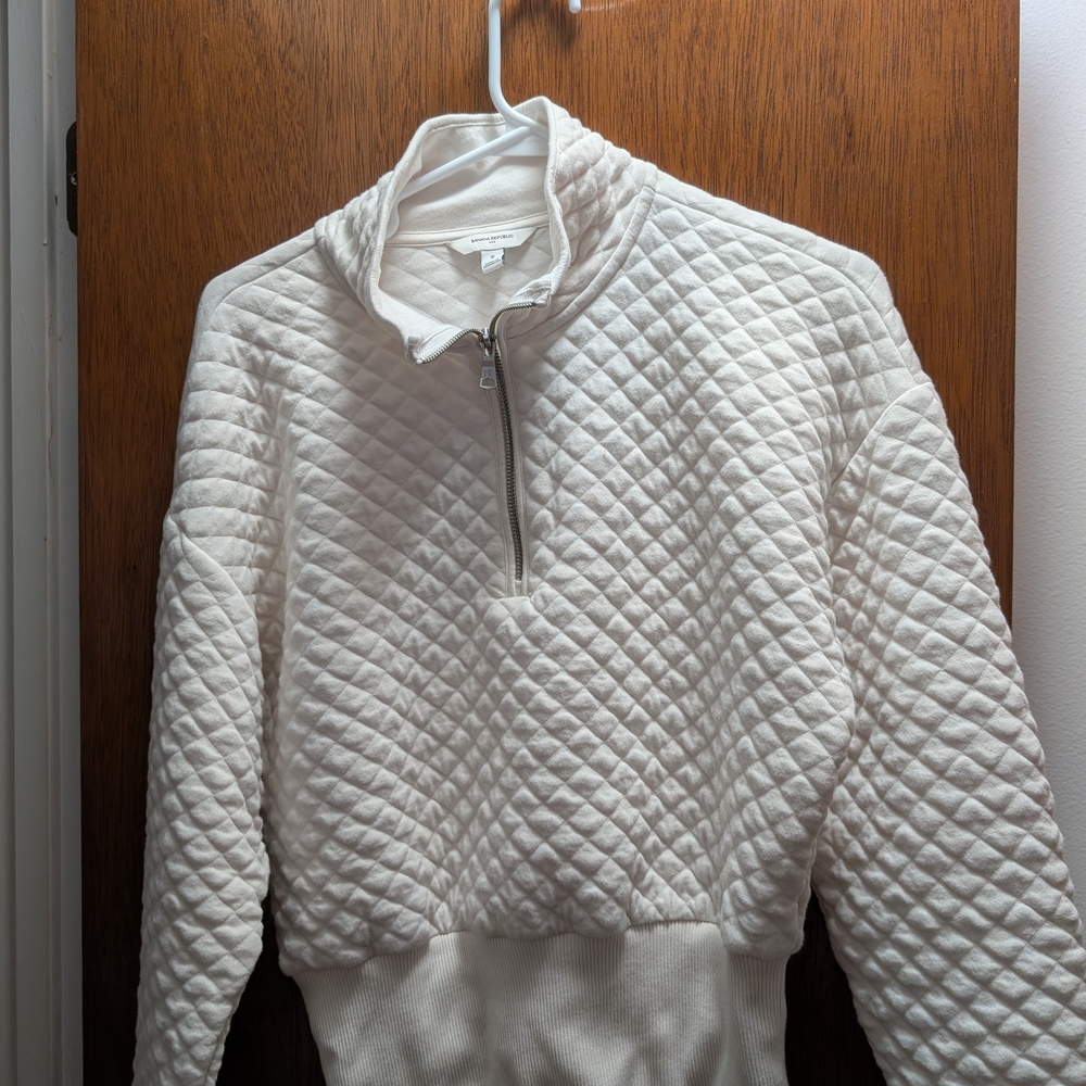 Banana Republic Quilted White Pullover